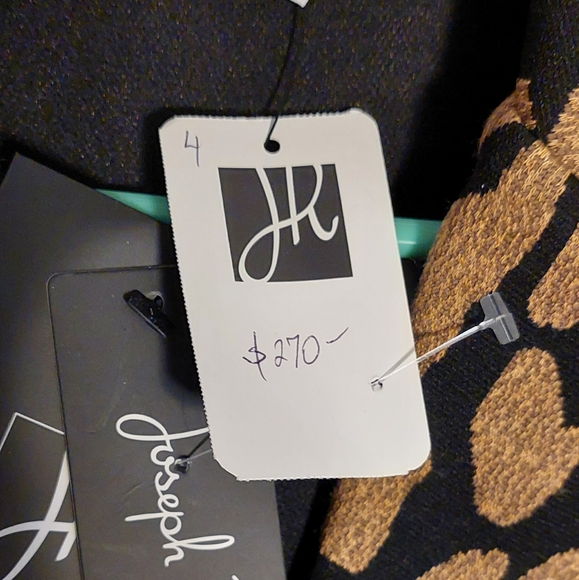 Joseph Ribkoff Camel & Black Leopard Print Stretch Side Panel Jacket NWT Size 4 - Picture 15 of 16